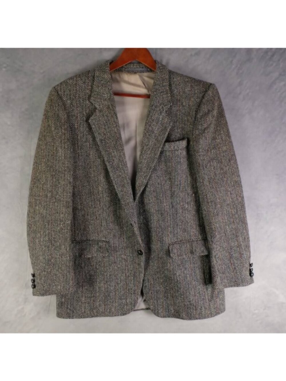 Harris Tweed Mens 40R Gray Herringbone Tweed Blazer Sport Coat Two Button